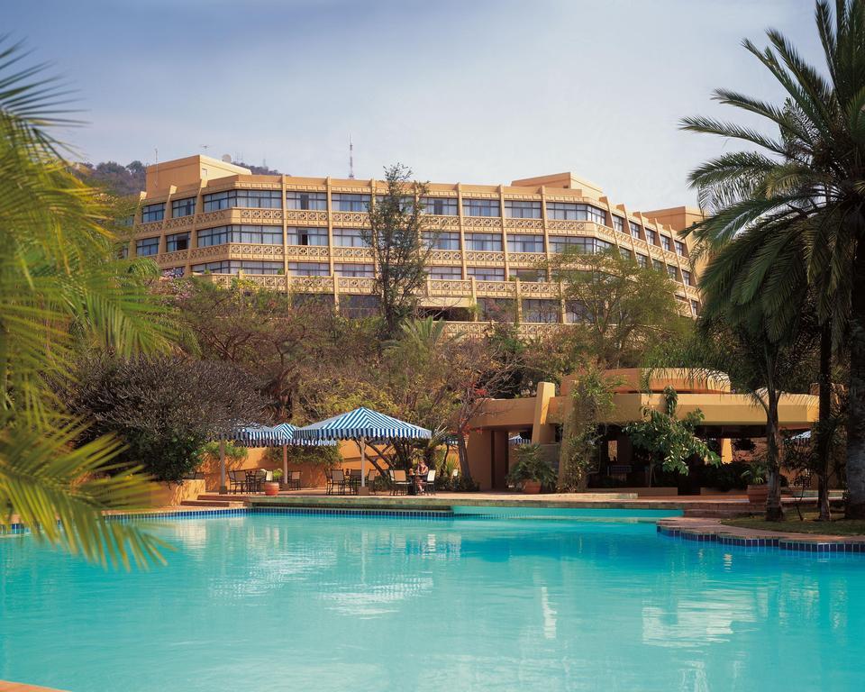Soho Hotel & Casino At Sun City Extérieur photo