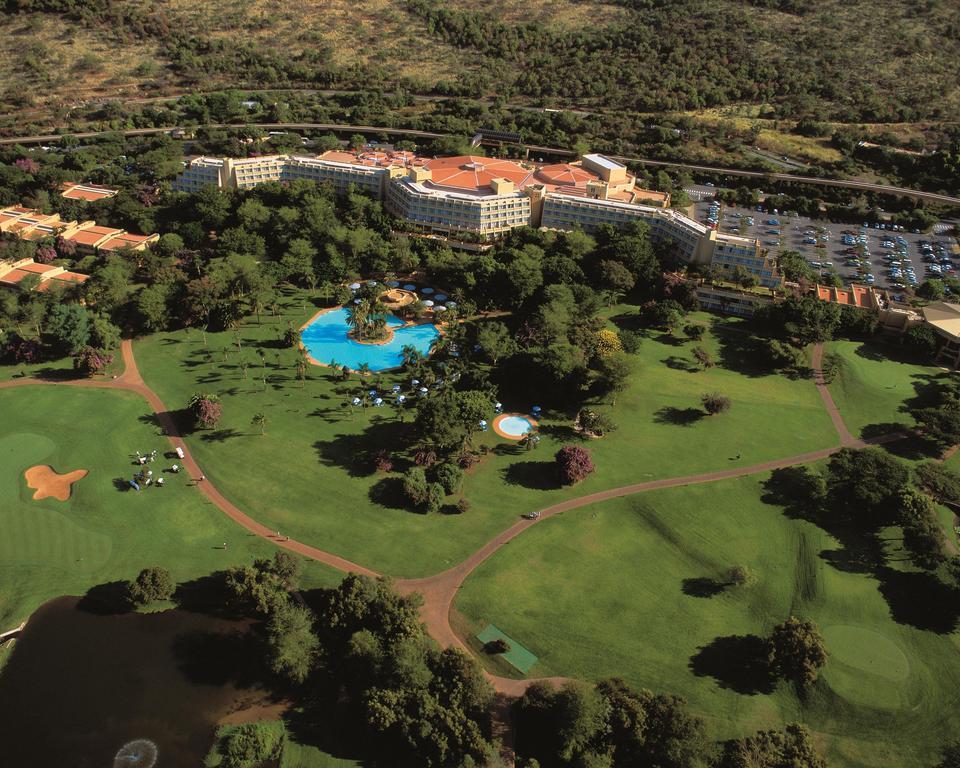 Soho Hotel & Casino At Sun City Extérieur photo