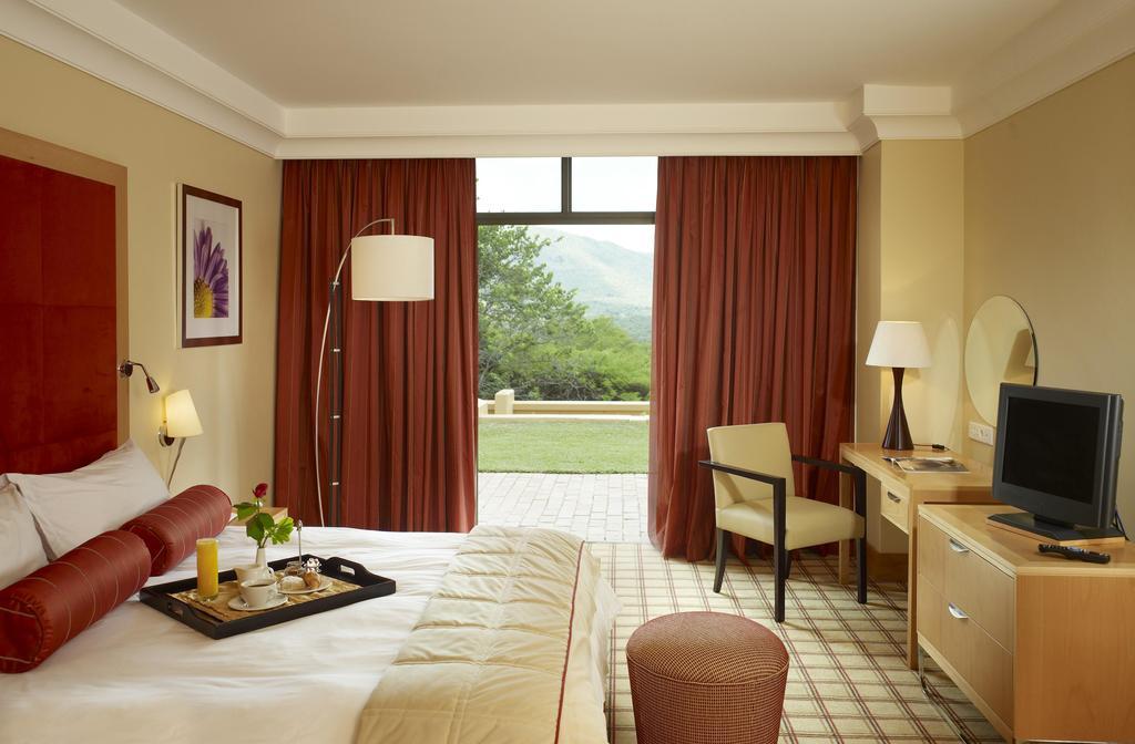 Soho Hotel & Casino At Sun City Chambre photo