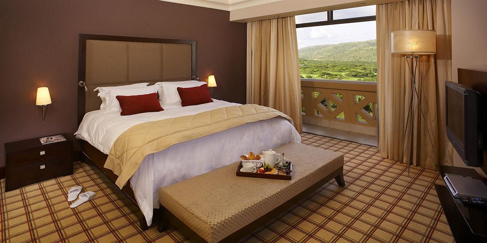 Soho Hotel & Casino At Sun City Extérieur photo